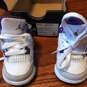 Jordan Retro 4